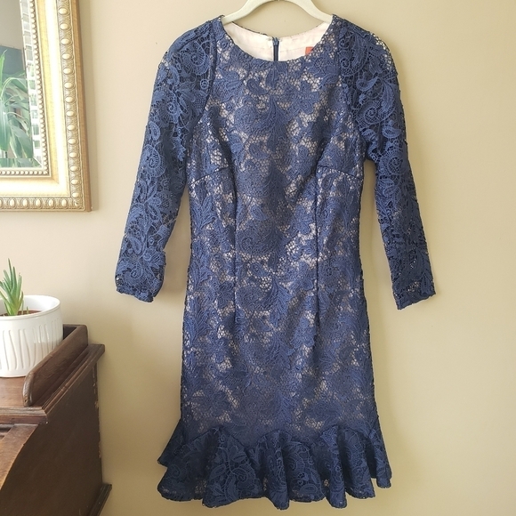 ML Monique Lhuillier Lace Long Sleeve Ruffled Mini Cocktail Sheath Dress Size 2 - Picture 4 of 10